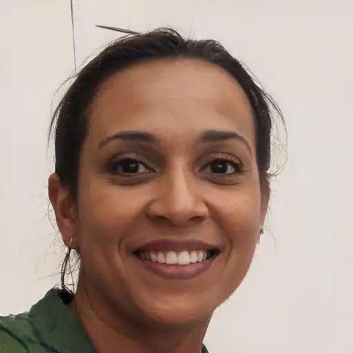 Portrait of Jessica L.