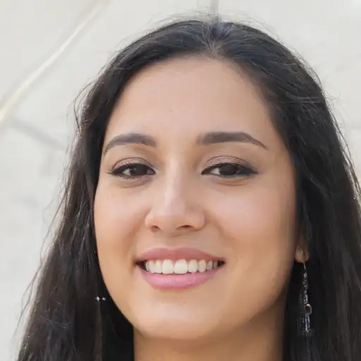 https://assets.myxpage.shop/human_faces/female_20s_latino-aaba9347b4bca6ef1789725c285c7000.webp