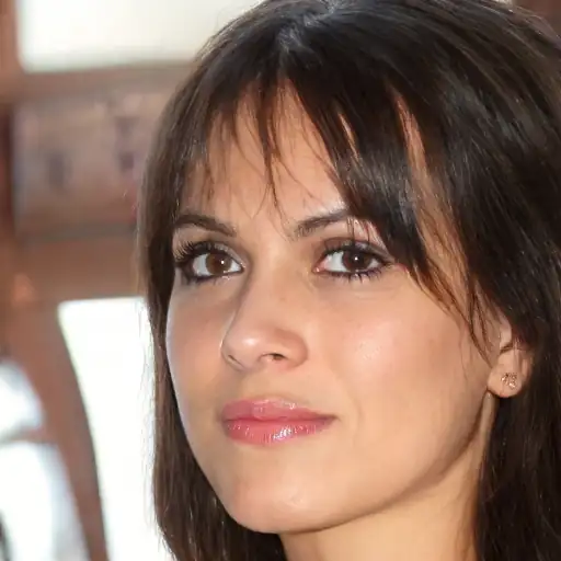 مشجعة سعيدة بجودة المنتج