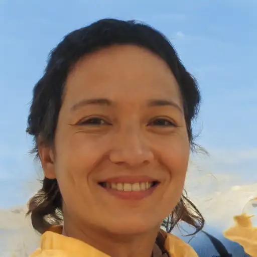 Madre feliz con sus hijos disfrutando de un viaje sombreado.