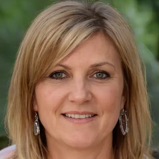 Portrait of a smiling woman