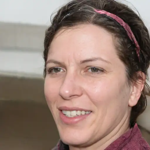Portrait de Sophie Dubois souriant
