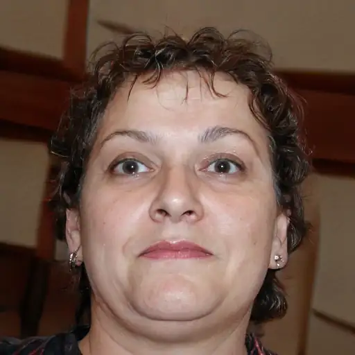 Portrait of Rachel Green