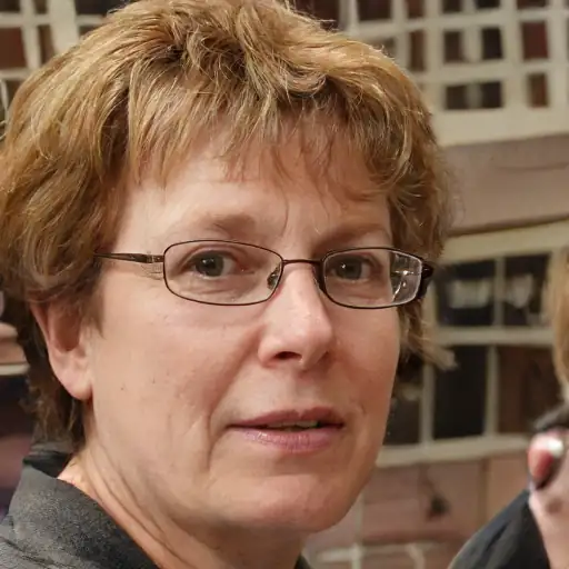 Donna che conferma la qualità del prodotto