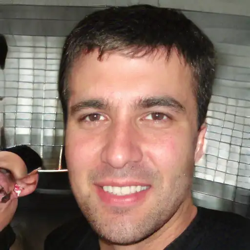 صورة رجل شاب