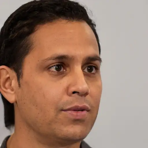 صورة عميل سعيد