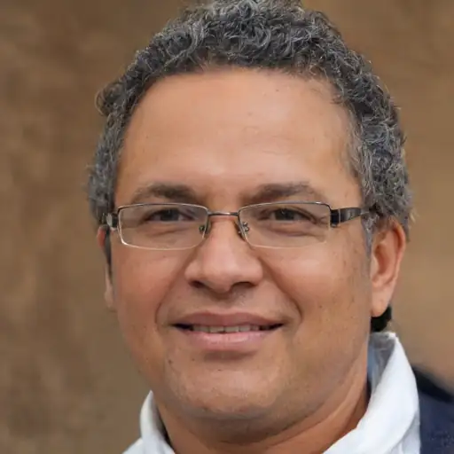 صورة شخصية لحسن