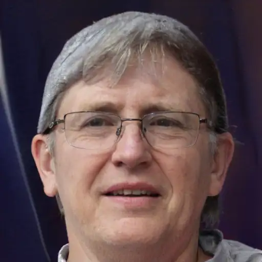 https://assets.myxpage.shop/human_faces/male_50s_white-2e6d25d2a4ac3735928283ef86314e6f.webp