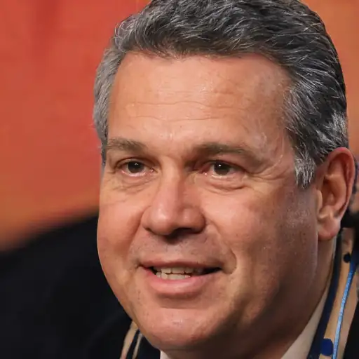 Thomas Lee profile