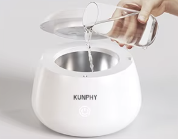 صورة توضح ملء الخزان بالماء