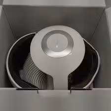 User experiencing a tailored massage with iDream 5S