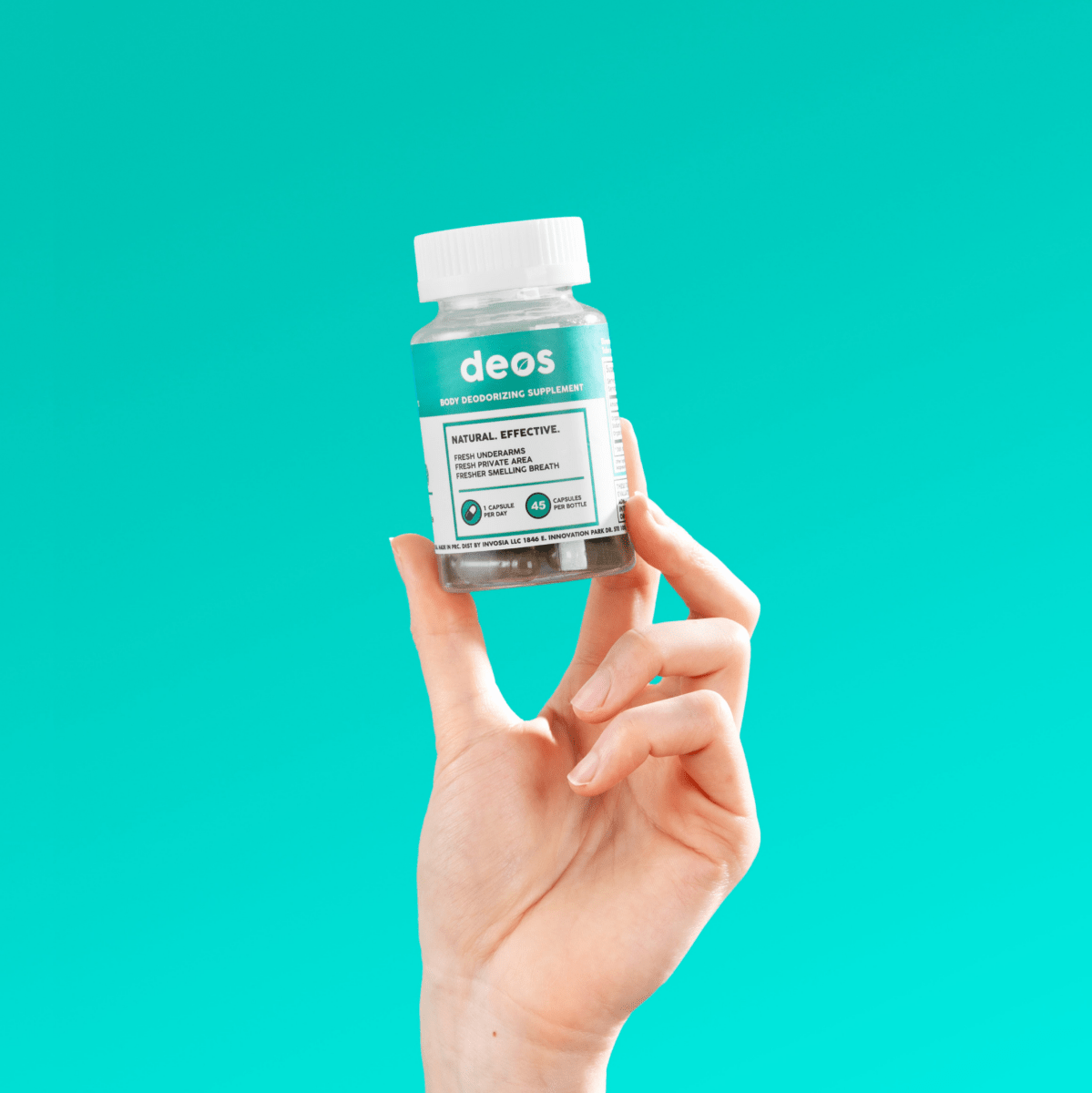 Bottiglia di capsule deodoranti interne con ingredienti naturali e freschi.