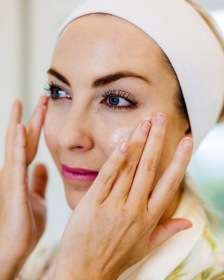 Moisturizing skincare product