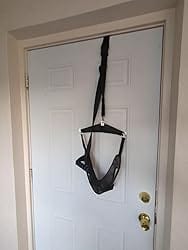Convenient door hanging mechanism