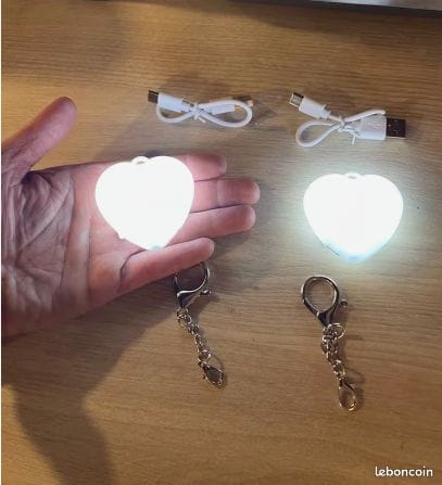 صورة توضيحية لتشغيل الإضاءة باللمس