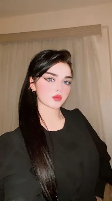 خبيرة تجميل تستخدم زبدة باتانا لشعر صحي