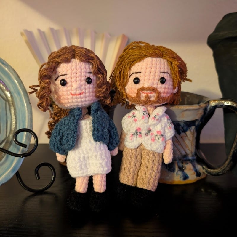 Crochet dolls of a couple