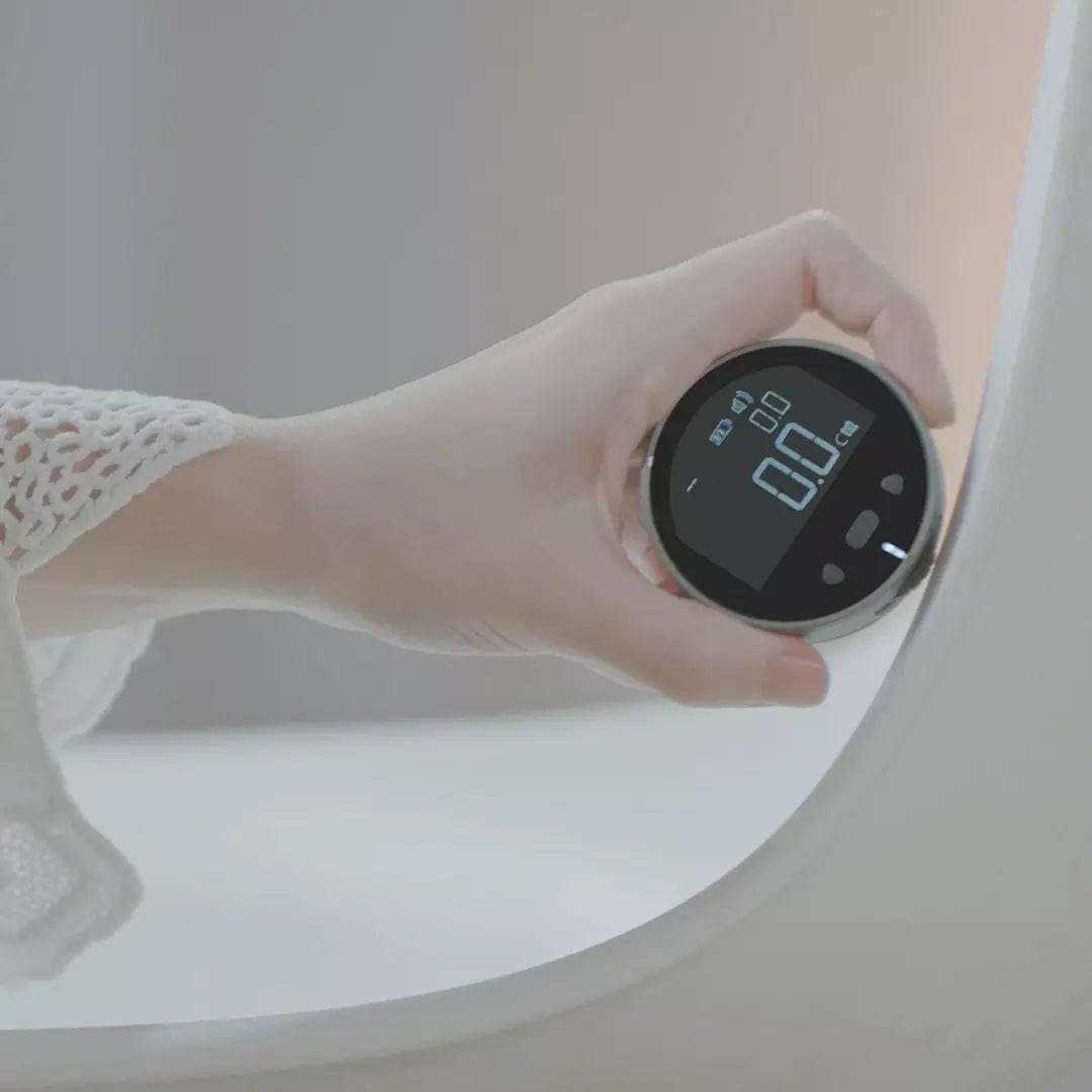 Electronic ruler screen showing measurements