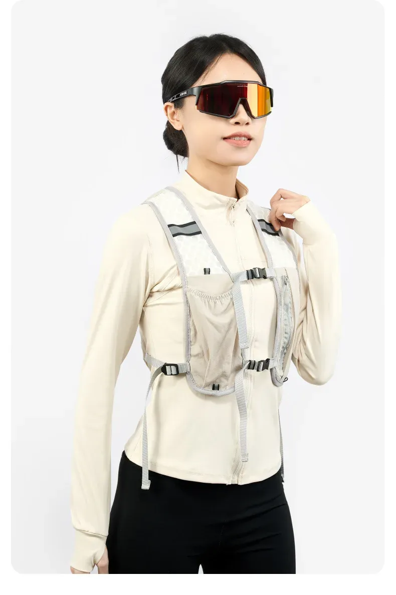 Lightweight nylon vest for active pursuits