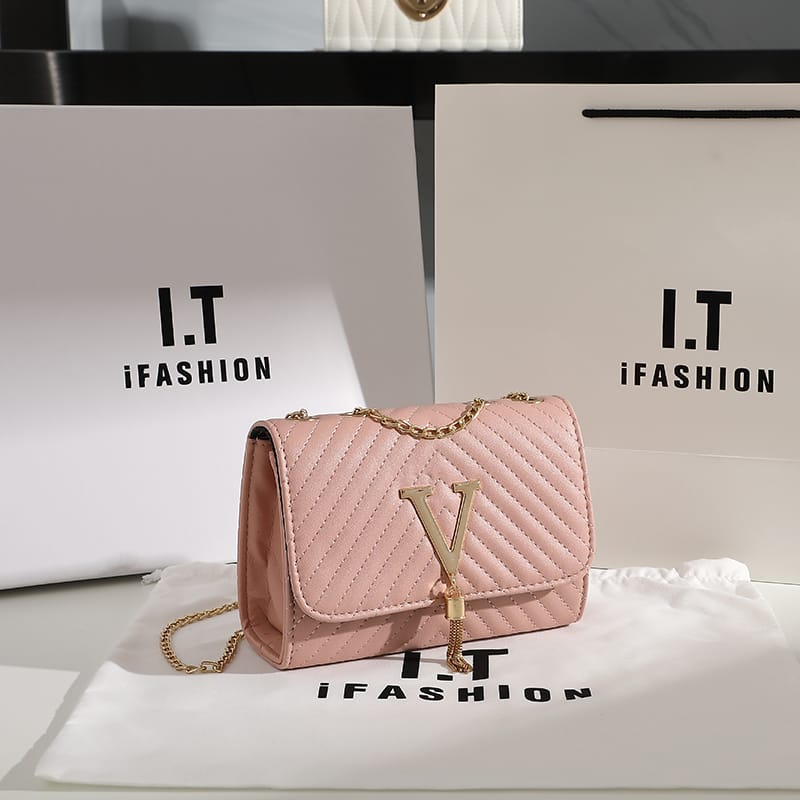 Elegant evening handbag