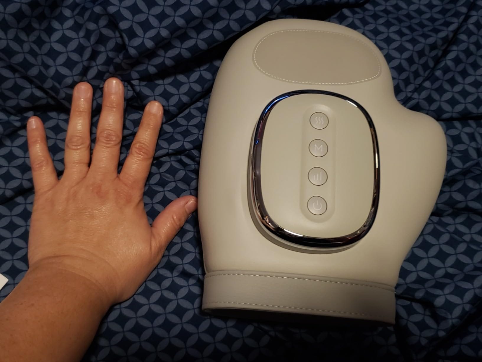 Hand inside massager