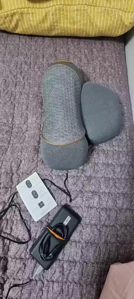 Gipfelruh Nackenkissen in modernem Wohnzimmer