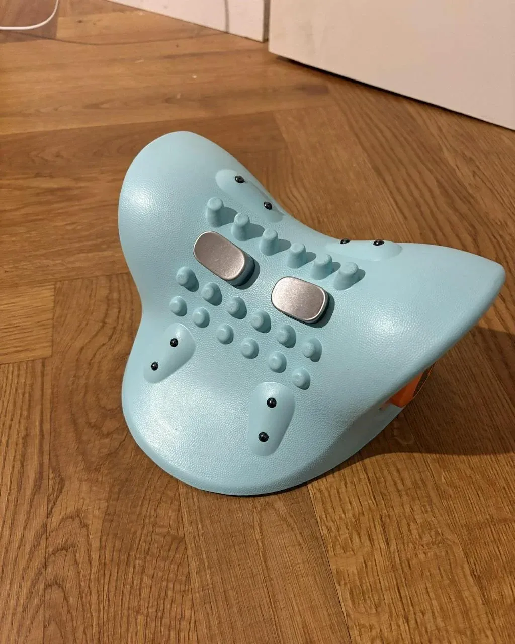 Man relaxing with neck pillow
